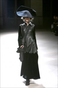 02yohji 200x300 Paris Fashion Week Spring/Summer 2009 Schedule 