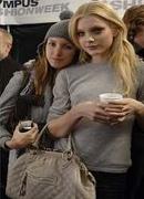 marc jacobs stam jessica stam What Is An ‘It Bag’?