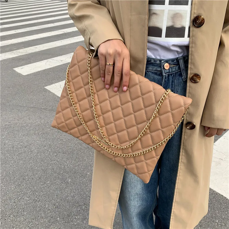 Vegan Leather Diamond Pattern Flap Bag 2