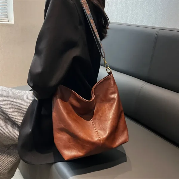 Vegan Leather Patchwork Strap Hobo 5