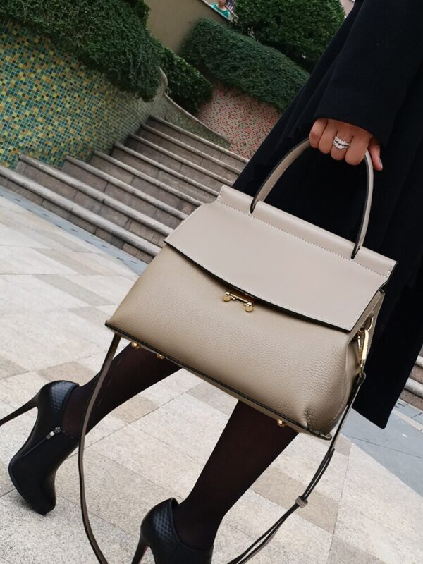 Leather Tote Bag with Crossbody Strap 3