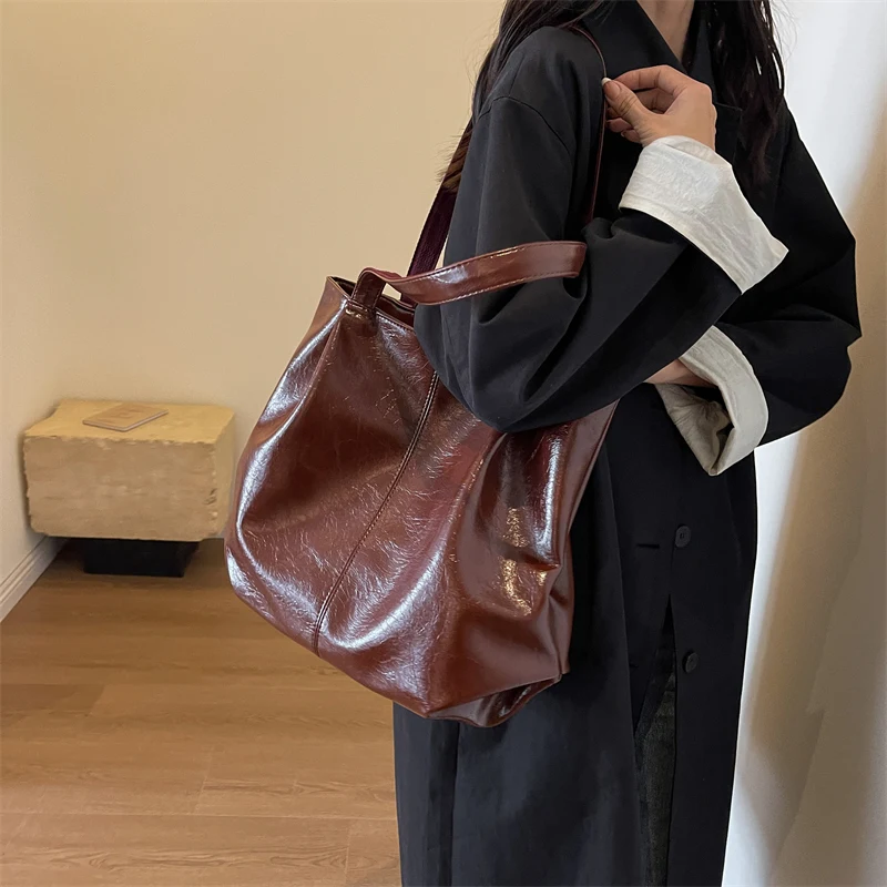 Vegan Leather Casual Glossy Tote 3