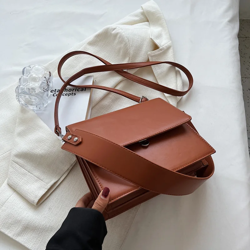 Vegan Leather Classic Flap Over Bag 9