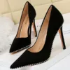 black-10.5cm