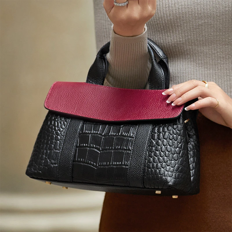 Genuine Leather Vogue Elegance Flap Bag 1